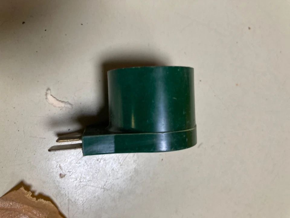 Vintage "Modern Maid" Gas Range Solonoid Coil Foto 2 de 4