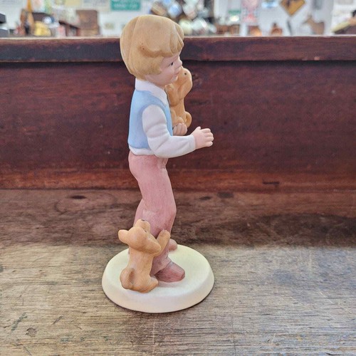 Vintage Avon Best Friends Figurine - Picture 5 of 6