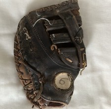 World Series Game Used 1st Baseman Glove Game 7  1986 