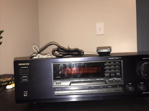 Onkyo Sound System TX-SR7”5 7.1 Channel THX Home Theater Receiver / Untested