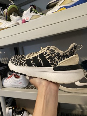 Adidas RACER TR21 J 'WONDER WHITE BLACK Men s Size 4