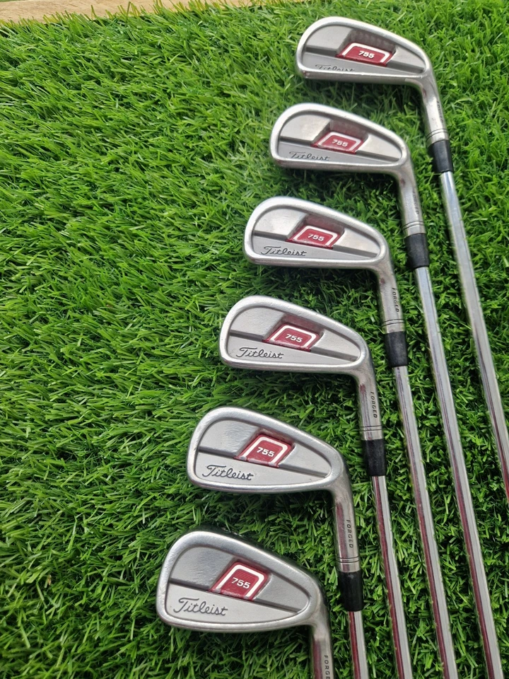Titleist 755 Irons 4-9 - NS.Pro Regular Flex Steel Shafts - Right Handed - Image 3 of 4
