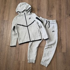 Nike Tech Fleece Tracksuit Boys Large Grey Full Zip Hoodie and Joggers Set