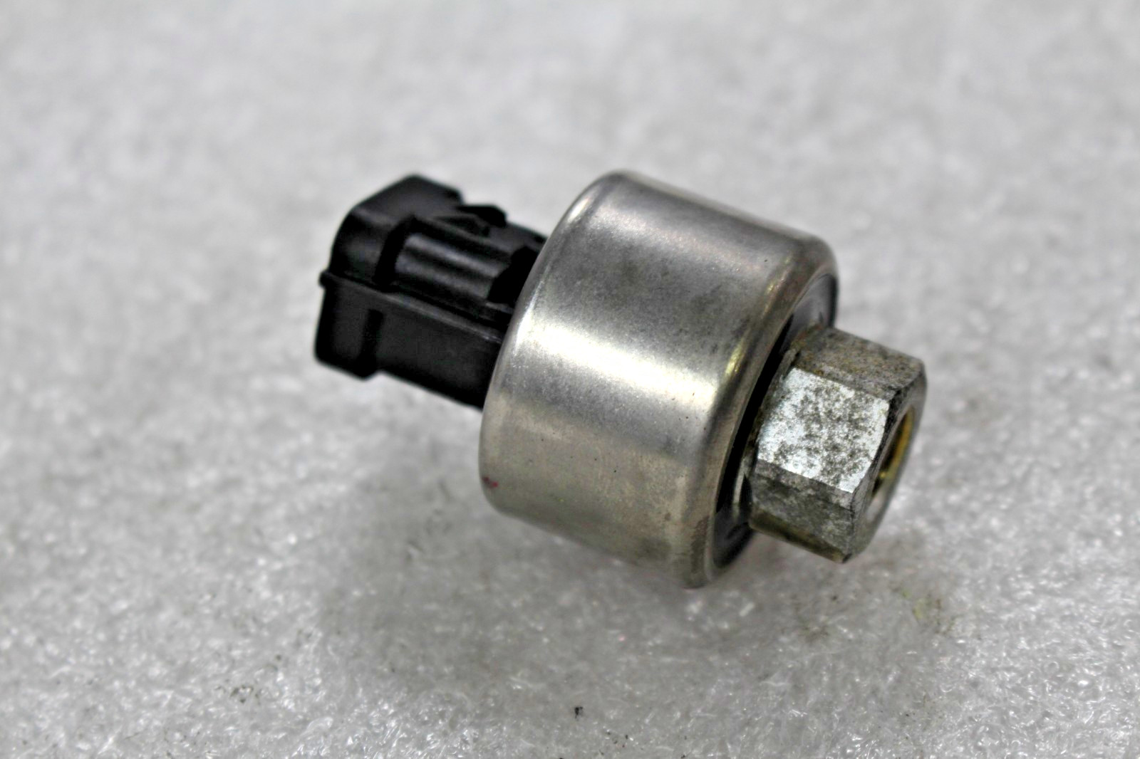 Ferrari F430, 360, AC Pressure Switch, Used, P/N 65628200