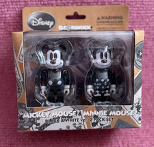 BE RBRICK Mickey  Minnie Black  White Ver. 100 Medicom Toy Limited 2PC Disney