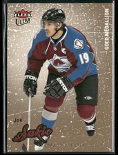 2008-09 Ultra Joe Sakic Gold Medallion #126 Colorado Avalanche