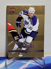 2005-06 Fleer ULTRA Hockey DOUG WEIGHT #166 GOLD MEDALLION SP