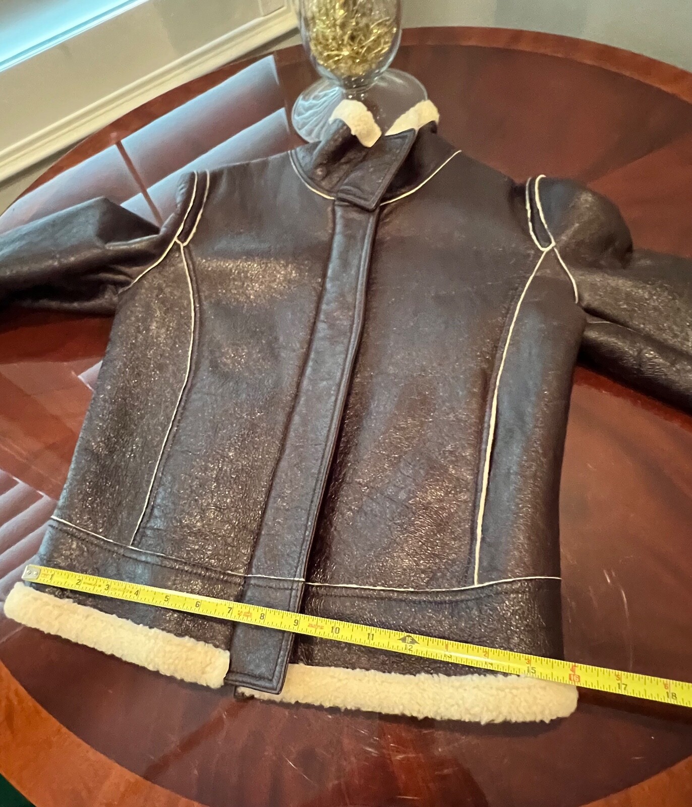 BURBERRY LONDON VINTAGE LEATHER / SHERPA ZIP JACKET SIZE 8 image 3