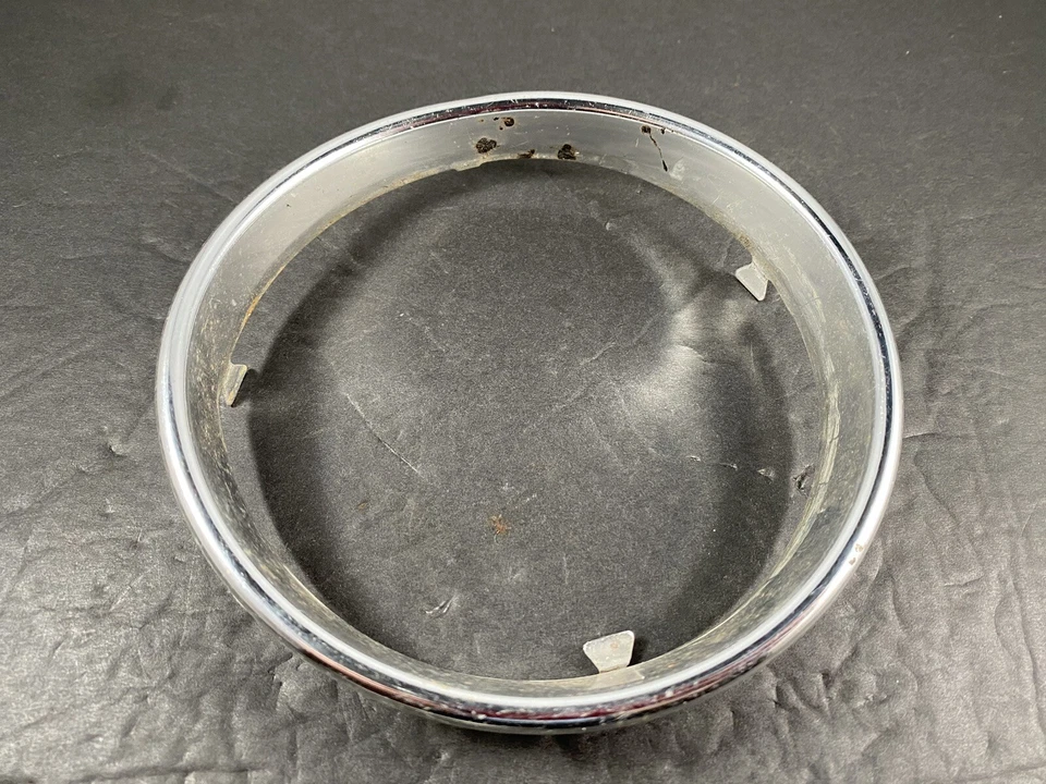 Volkswagen Beetle 1958-1971, Karmann Ghia OEM bisel velocímetro Foto 4 de 4