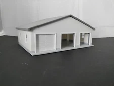 1:64 Scale - White 3 Car Garage with Opened and Closed Garage Door - 3D Printed