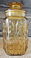 Vintage  Honey Amber Ornate Embossed Glass Canister 9 1/4" w/ Freshness Seal