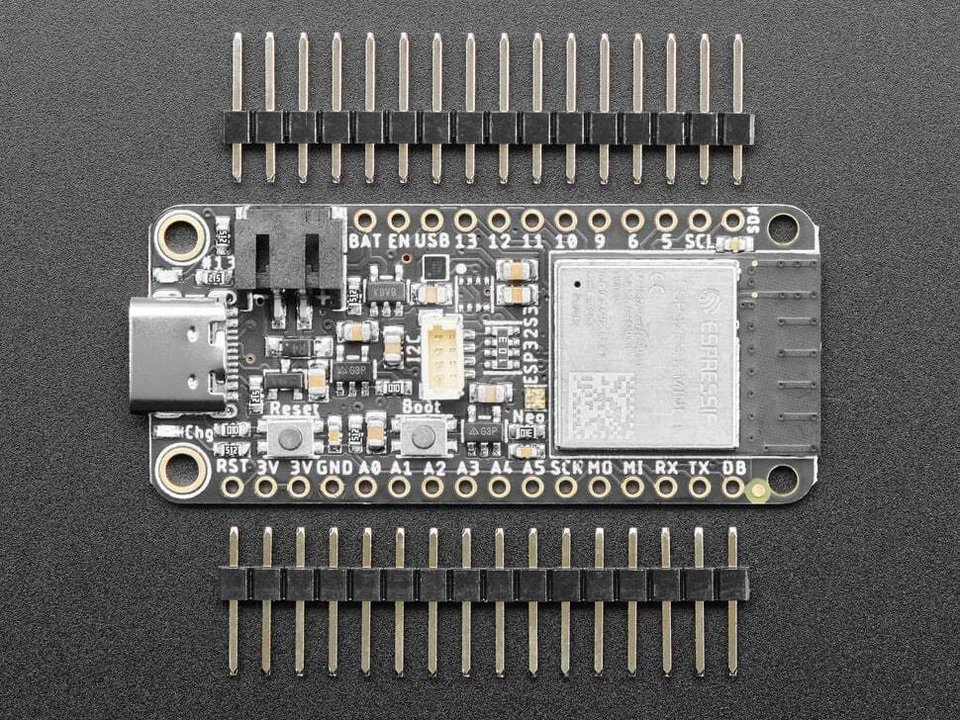 Adafruit ESP32-S3 Feather with 4MB Flash 2MB PSRAM - STEMMA QT / Qwiic