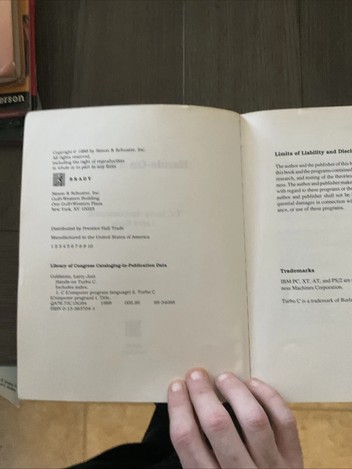 Hands on Turbo C By Larry Joel Goldstein & Larry Gritz 1989 Softcover Computers - Image 4 of 4