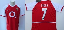 2003-04 Arsenal Invincibles Home Shirt Signed by Robert Pires No.7 + COA (31226)
