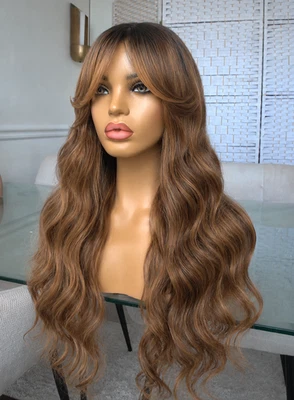 Peluca Onda Corporal 28" Largo con | Cabello Sintético Resistente al Calor | Marrón - Imagen 1 de 3