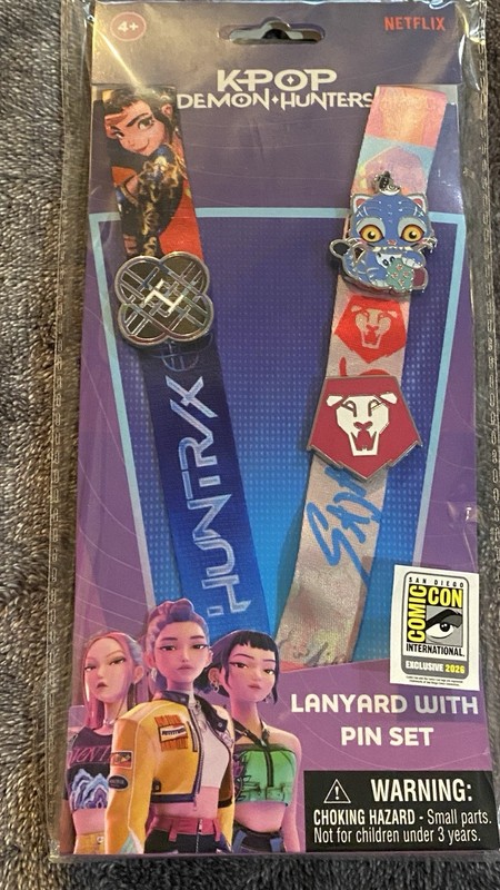 SDCC Exclusive 2026 Monogram Huntrix KPop Demon Hunter Lanyard & Pin Set