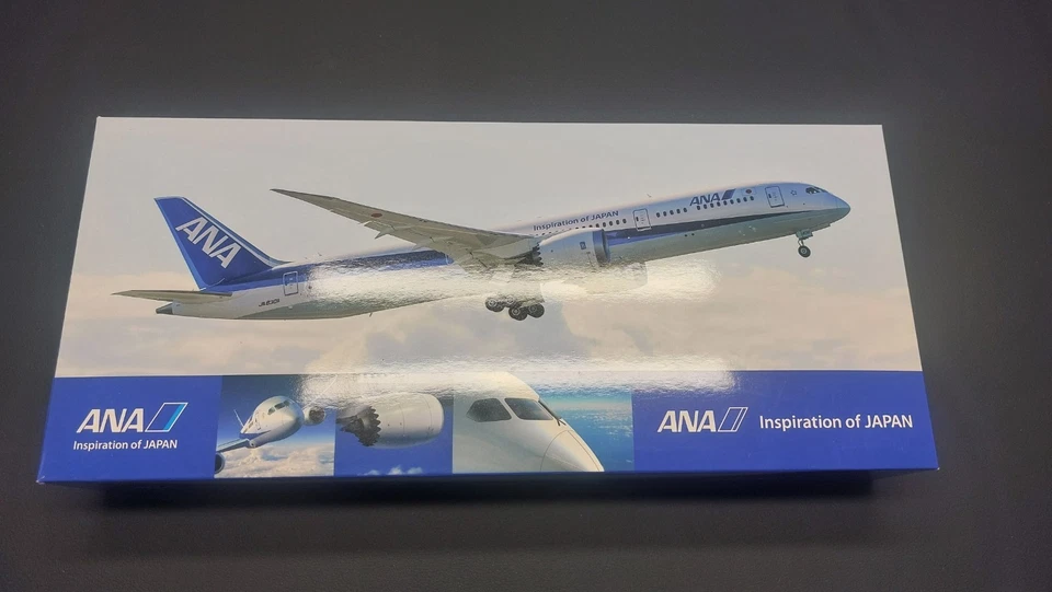 MODELS ANA AEREO BOEING 787-9  JA 830A scala 1:200 Inspitation OF JAPAN - Immagine 2 di 4