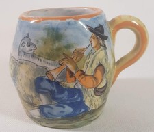 Antica tazza italiana Faience con superba scena di campagna dipinta a mano 360d