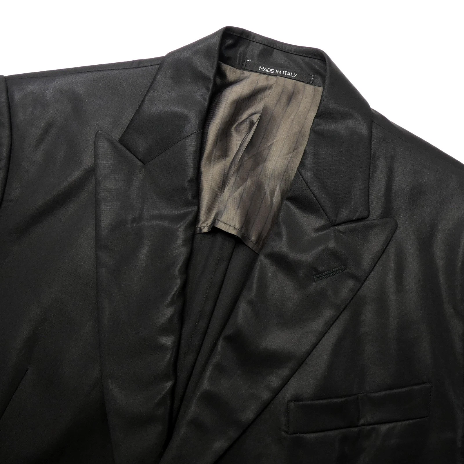 Giorgio Armani — Vintage ARMANI Italy Giorgio Polished Raven Black Peak Dinner Jacket 40 R 50