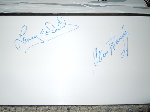 THE MAPLE LEAFS LITHOGRAPH (7) AUTOGRAPHS 39" x 18" TORONTO MAPLE LEAFS - Picture 5 of 7