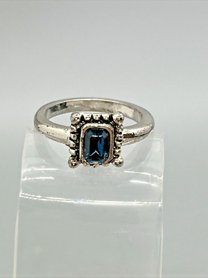 Vintage Unmarked Silver Blue Topaz Ring Size 7