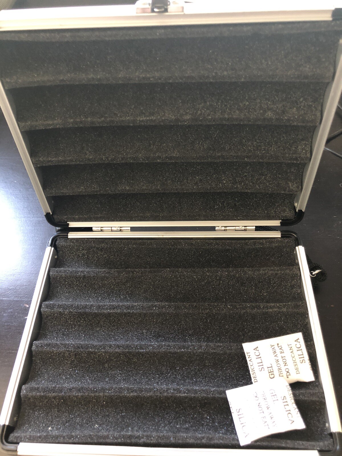 Aluminum Cigar Travel Case 5Cigar Capacity Light and Thin New eBay