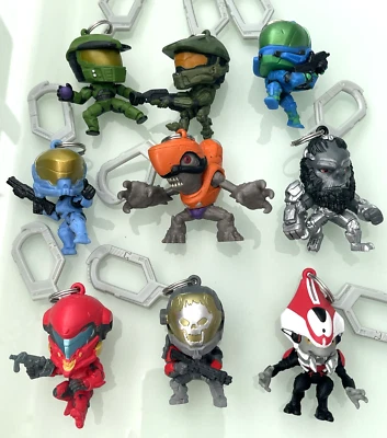 JUST TOYS INTERNATIONAL LIMITED HALO 5 REQ PACK Backpack Hangers – Blind Box Mystery Keychain, Just Toys Int.,UK