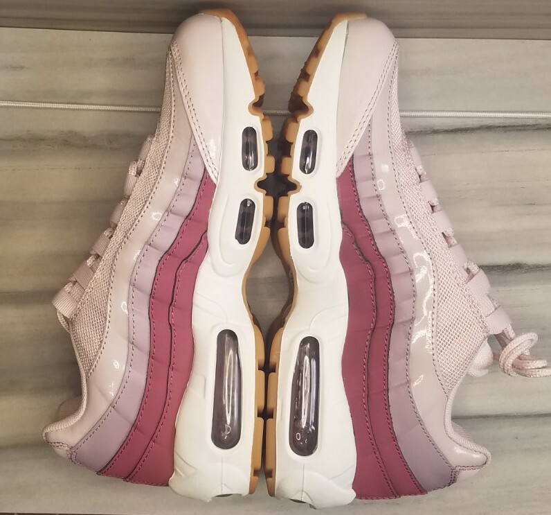 NIKE ナイキ AIR MAX 95 ERA エア マックス 95 【G】. 国内4月19日発売予定】 ナイキ エアマックス 95 OG ホワイト