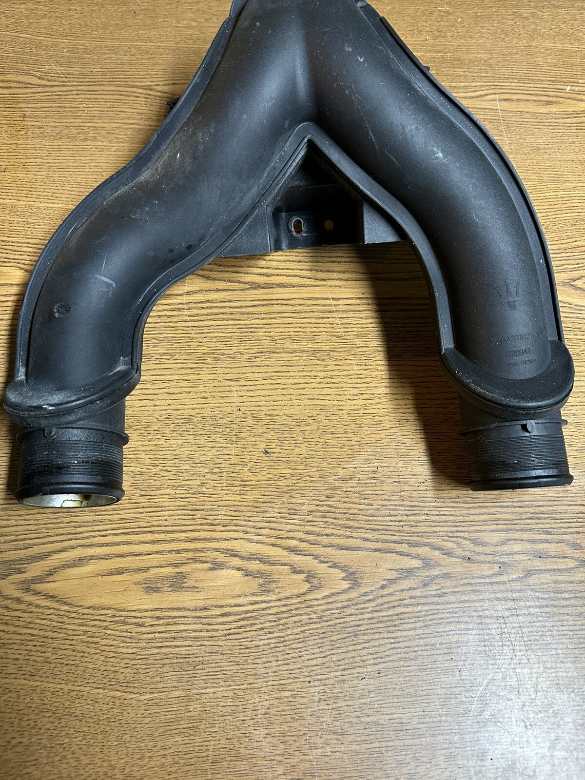 2014-2022 Maserati Ghibli Front Engine Air Intake Duct Tube Pipe 670001350