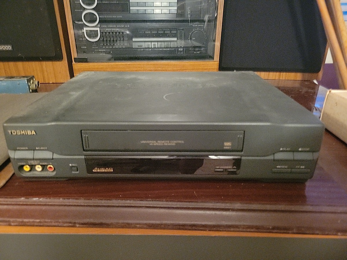 ①動作確認✨メンテナンス済✨東芝✨ビデオデッキ✨VHS✨リモコン✨A-F66✨ TOSHIBA 東芝 A-F11 VHS ビデオデッキ リモコン付き 動作確認済