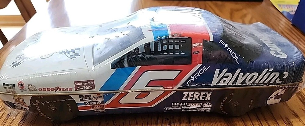 VALVOLINE 100 yrs Car Tin 1995 Nascar Racing Mark Martin Thunderbird Good Year