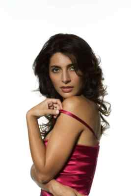 BEAUTIFUL CATERINA MURINO BOND GIRL CASINO ROYALE 8x10 Photo