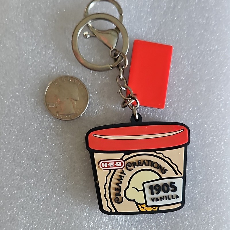 H-E-B Creamy Creations 1905 Vanilla Ice Cream Plastic Keychain w/ Red Tag