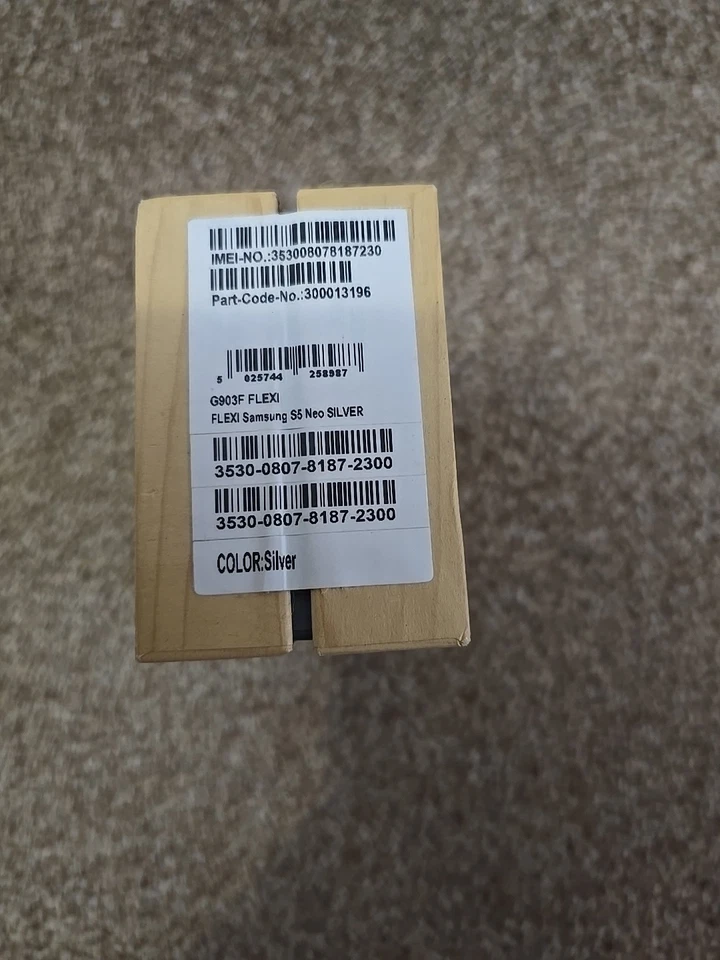 Samsung Galaxy S5 Neo Boxed - Image 2 of 4