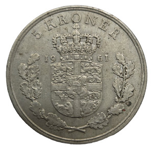 1961 Denmark 5 Kroner Copper-Nickel Coin ~ Free Shipping ✨
