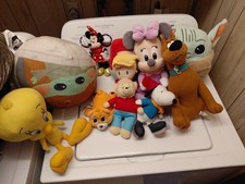 Plush Stuffed Animal Lot Variety Of 11 Mandolorian Scooby Doo Minnie Mouse Tweet