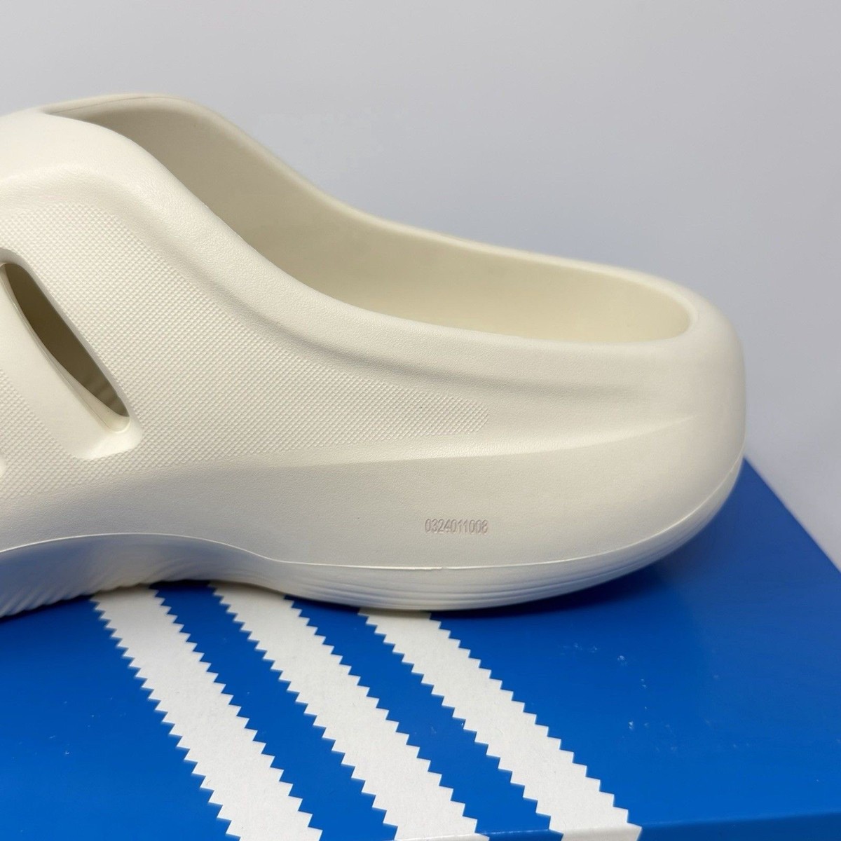 Adidas adiFOM Infinity Mule Slides Cream Men’s 17 Store Model NIB Anthony Edwards is Getting His Own adidas Adifom IIInfinity  main image 3
