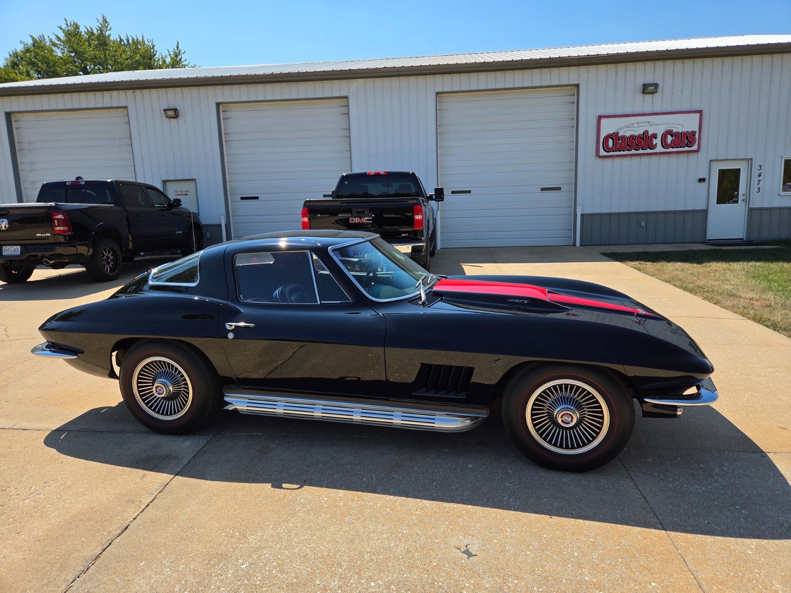 1967 TUXEDO BLACK Chevrolet Corvette   | C2 Corvette Photo 8