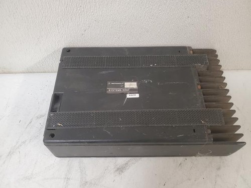 Motorola Spectra Astro Systems 9000 HLN1185C Two-Way Radio Amplifier - Picture 5 of 6