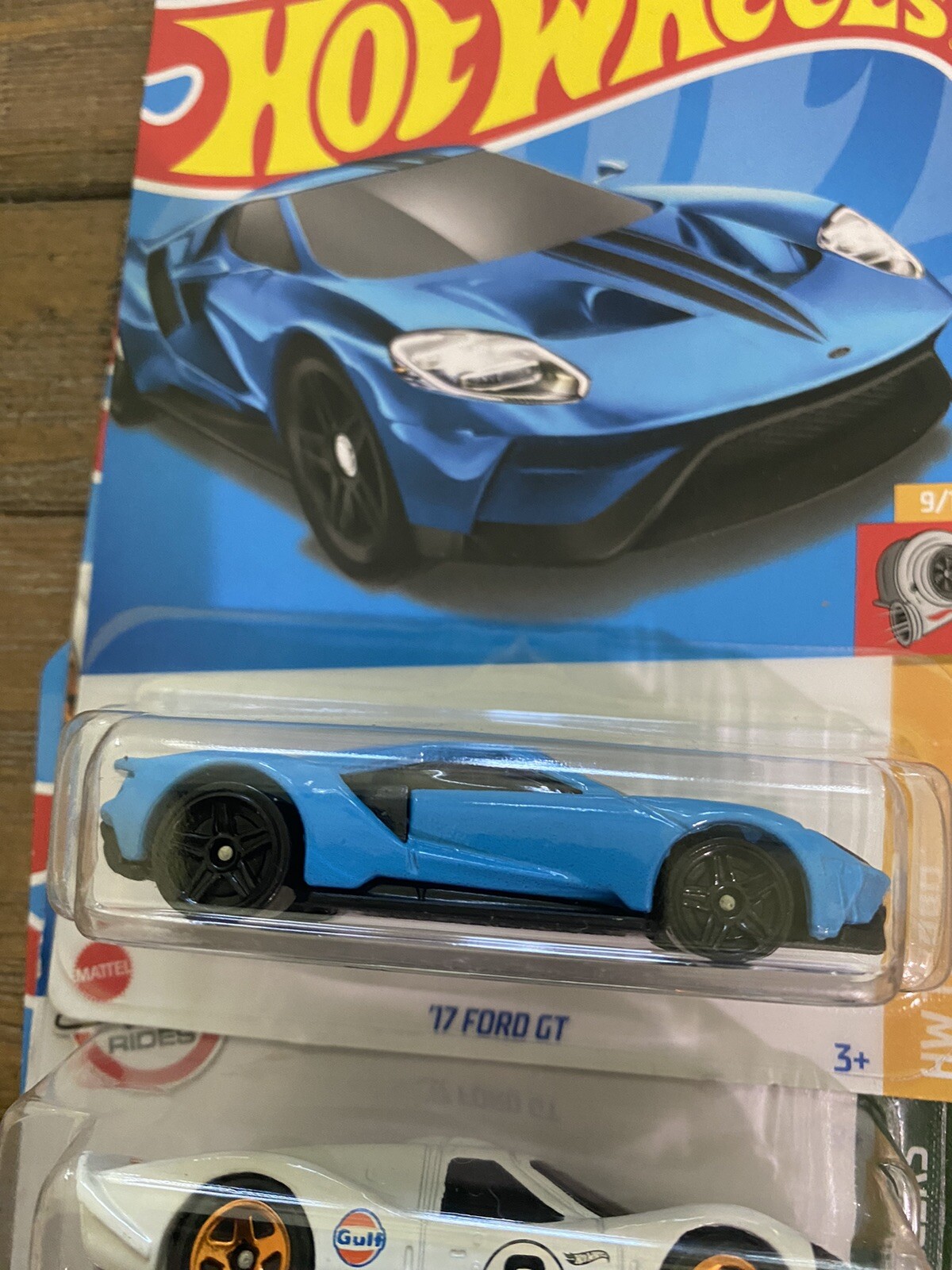 Picture 2 of 4