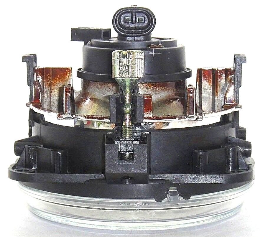NEW GENUINE/ OEM ED21-51680 ED2151680 FRONT FOG LIGHT for MAZDA