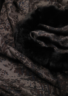 Loro Piana Brown Chinchilla Cashmere Fur Trimmed Scarf Stole New