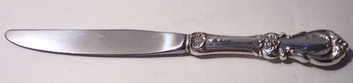 sterling silver Reed & Barton Burgundy dinner knife 70.7gm 8 3/4"