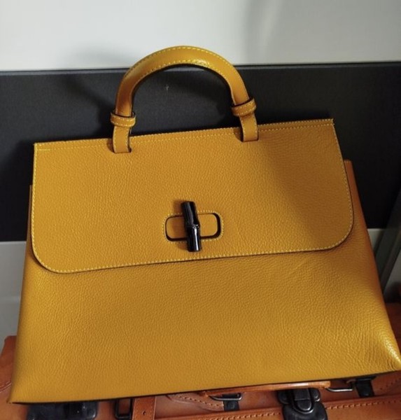 Elegante Ledertasche "VARESE", Made in Italy, Bambus
