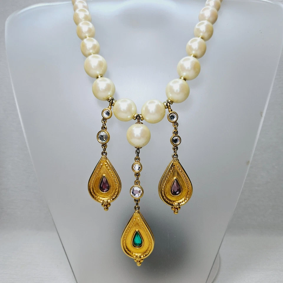 Ben-Amun Necklace Graduated Pearls Rhinestone Set Drops Retired Rare Design - Image 3 of 4
