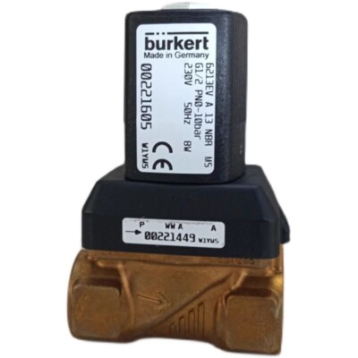 1pcs Burkert Solenoid Valve 6213A13 G1/2 230V 00221605
