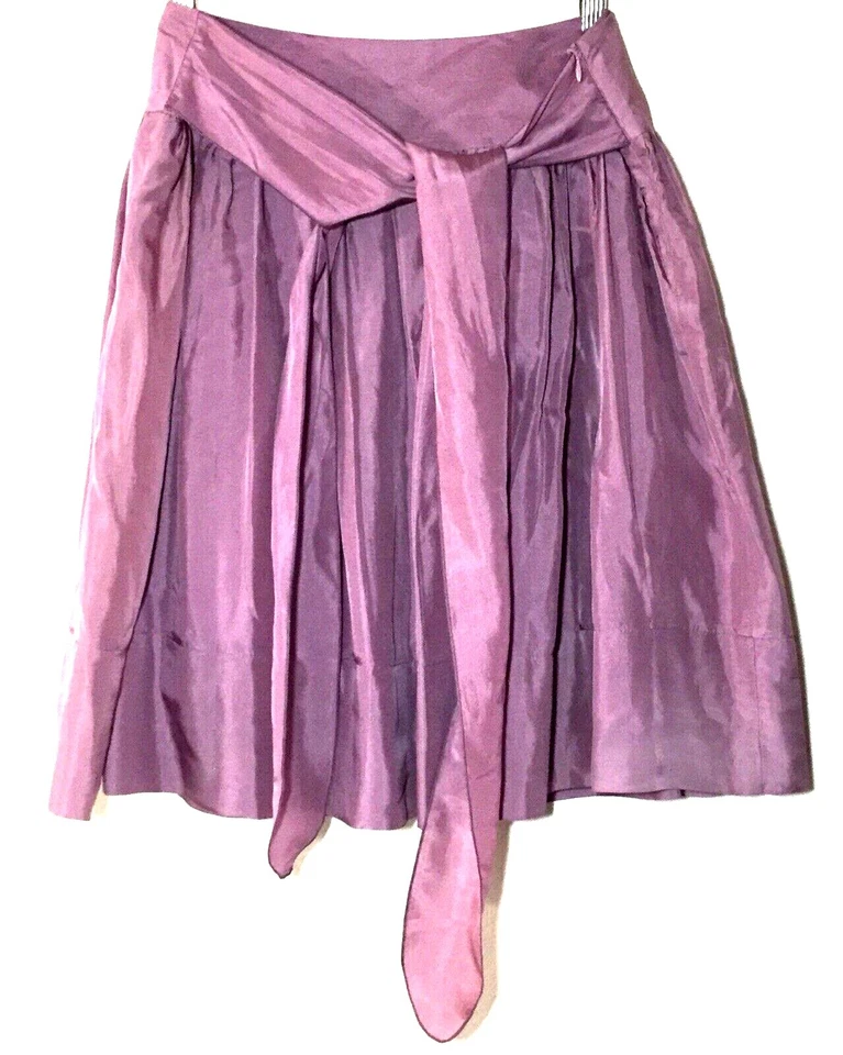 Preciosa Falda Tara Jarmon Talla 42 Lavanda Púrpura Cintura Detalle Corbata ¡Súper Linda! Foto 2 de 4