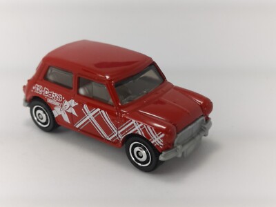 1964 64 Austin Mini Cooper Christmas Collectible 1/64 Scale Diecast Model K26