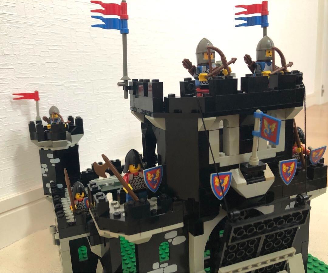 Lego 6085 Black Monarch's Castle SET 16x32 Used From Japan | eBay