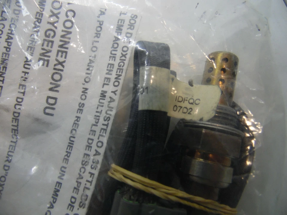 Sensor de oxígeno delantero, trasero ACDelco Pro 213-1383 Foto 2 de 4